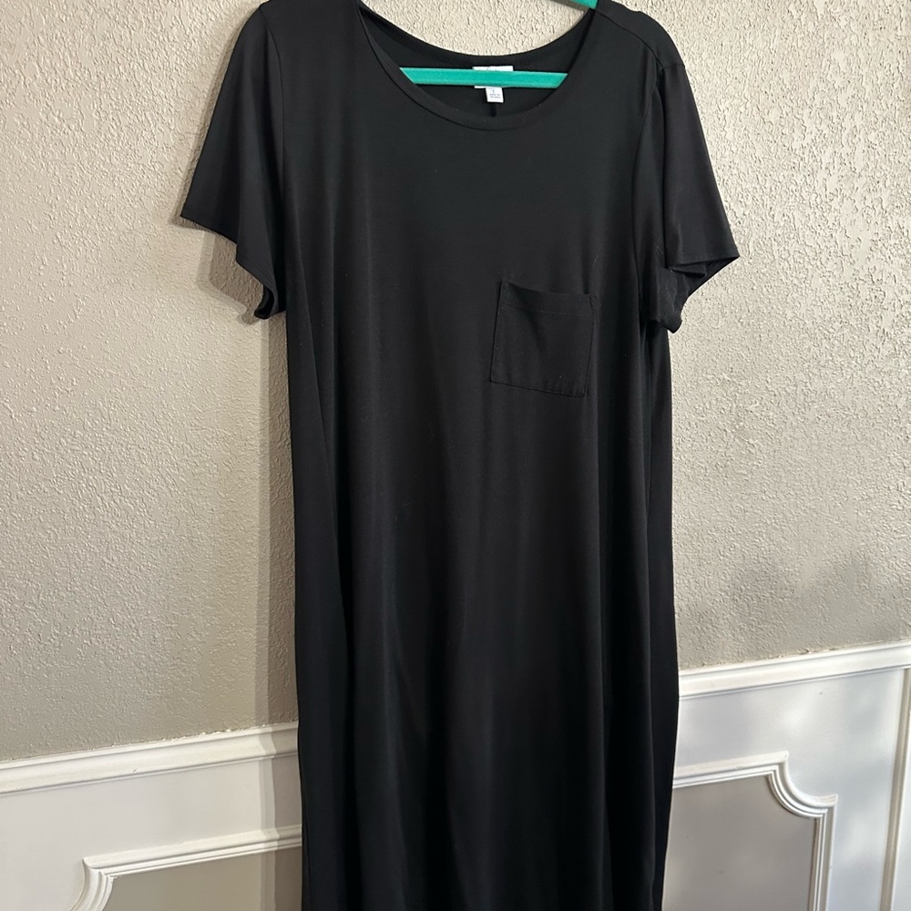 Lularoe Carly Black Casual T-Shirt Dress